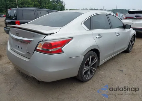 2015 Nissan Altima 2.5 S from USA, damaged, VIN 1N4AL3AP5FC474497